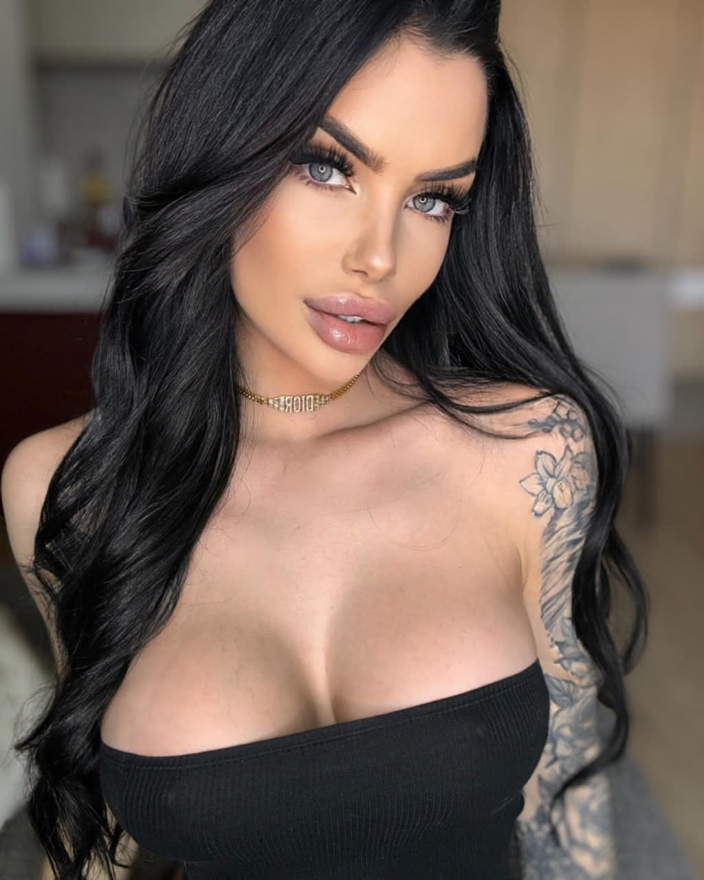 Амира - Модели